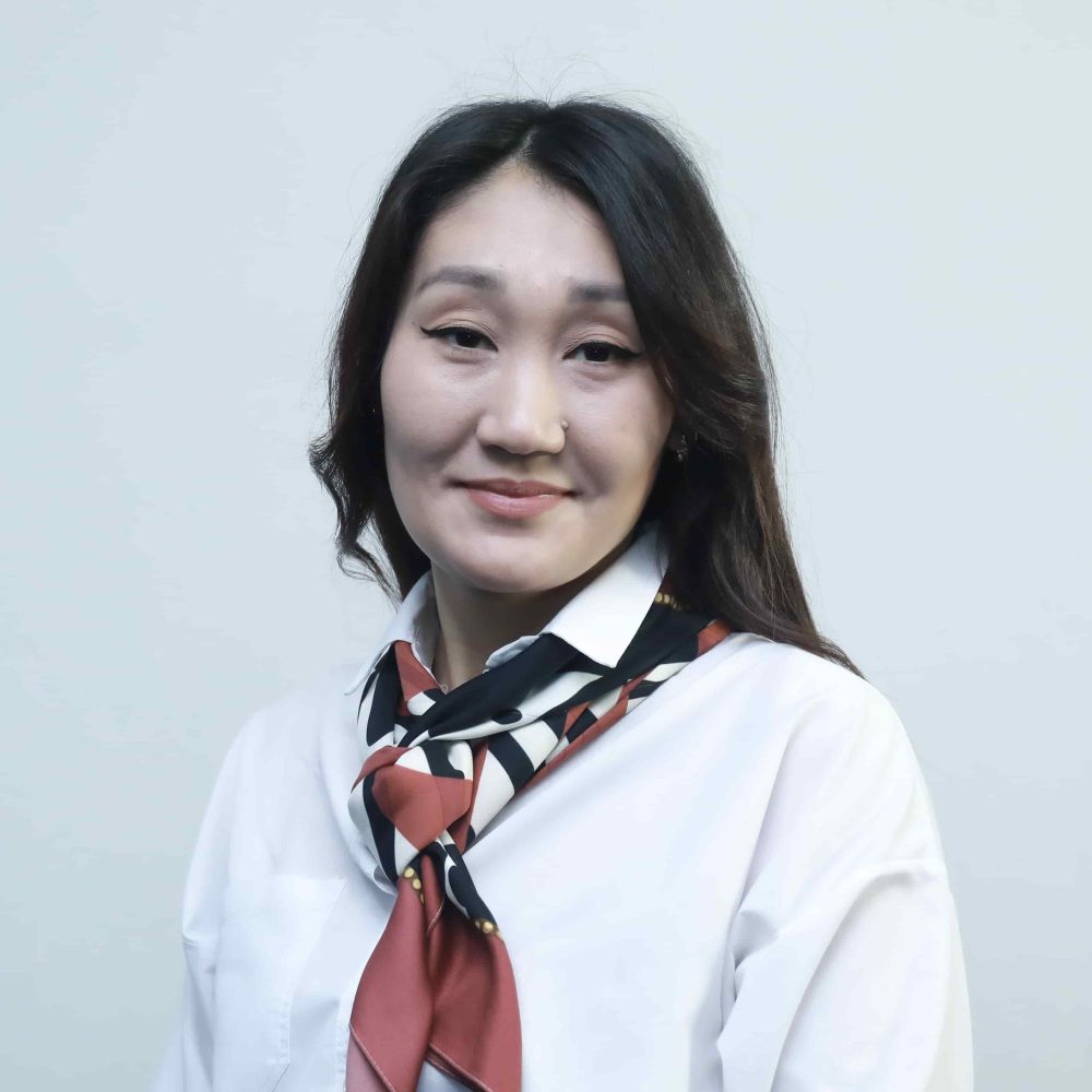 Кайсарова 	Асель	Саялиновна